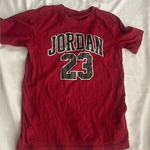 Boys Jordan T-shirt Size L